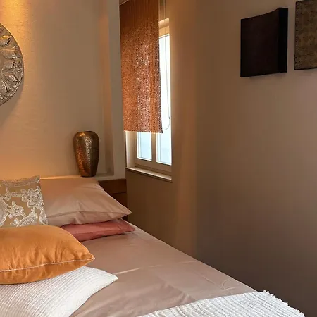 Aux Bons Matins De Capella 4* Crans-Montana