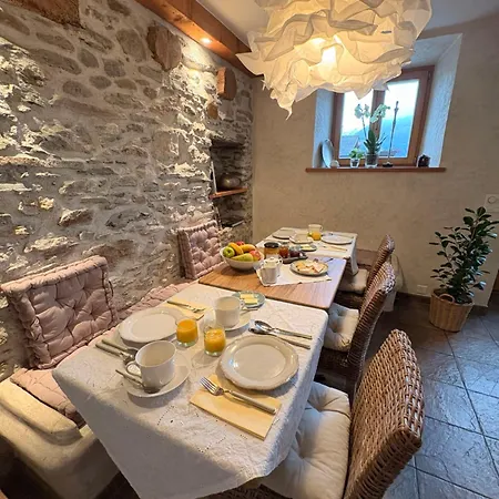 Aux Bons Matins De Capella 4* Crans-Montana