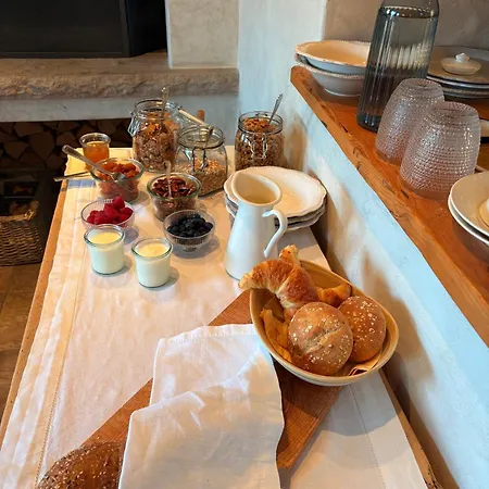 Aux Bons Matins De Capella 4*
